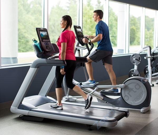 Беговая дорожка Precor TRM 761 Беговая дорожка Precor TRM 761