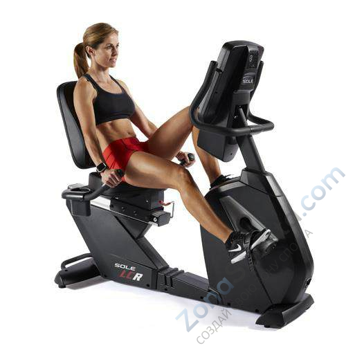 Горизонтальный велотренажер Sole Fitness LCR (2016) Горизонтальный велотренажер Sole Fitness LCR (2016)