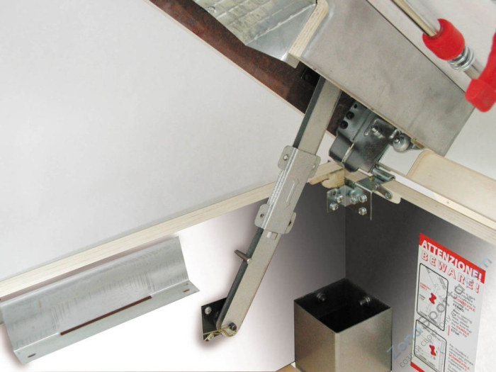 Игровой стол - футбол Garlando World Champion ITSF жетоноприемник Игровой стол - футбол Garlando World Champion ITSF жетоноприемник