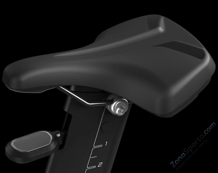 Вертикальный велотренажер Matrix Onyx Upright Cycle